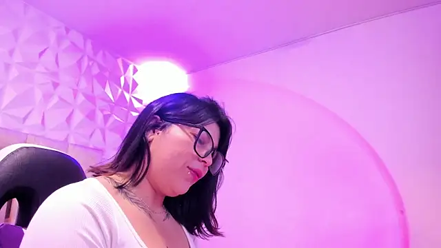 PauletteJ online show from 01/06/26, 11:47