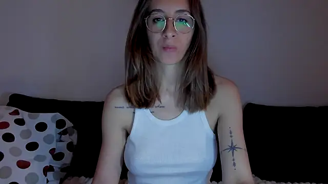 DesireMore90 online show from 05/22/26, 09:42