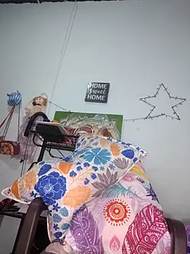 Snapshot of Bellota_22_Fuckme chatting on 02/25/26, 02:54 Bellota 22 Fuckme online show from 02/25/26, 02:54