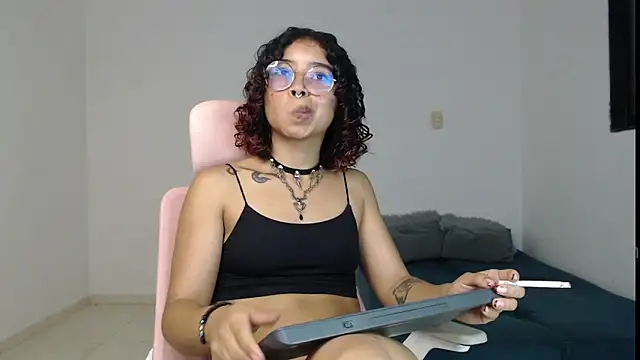 Putaku San online show from 12/30/24, 01:48