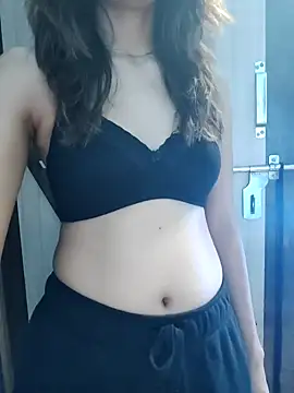 Snapshot of Karina_jaan chatting on 01/03/25, 06:14 Karina jaan online show from 01/03/25, 06:14