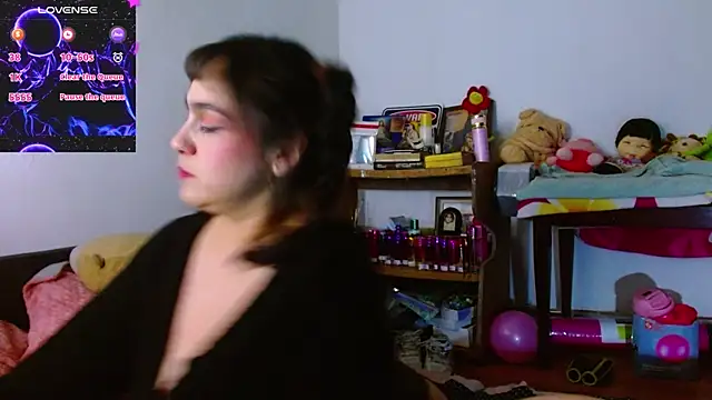 Snapshot of collette_beaufoy_ chatting on 07/03/26, 02:40 collette beaufoy online show from 07/03/26, 02:40