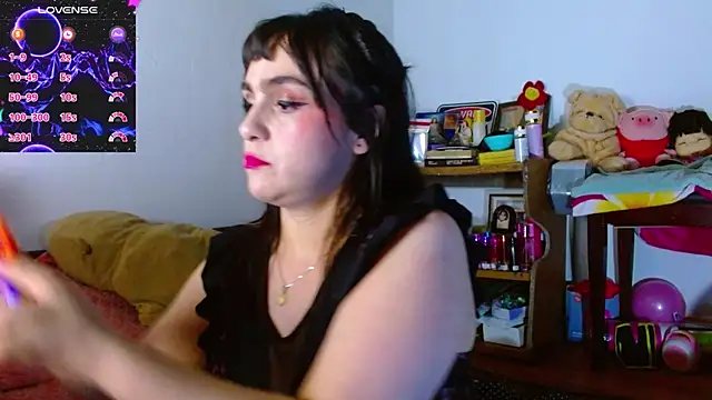 Snapshot of collette_beaufoy_ chatting on 07/04/26, 07:14 collette beaufoy online show from 07/04/26, 07:14