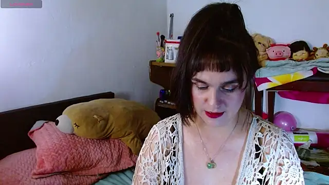 Snapshot of collette_beaufoy_ chatting on 07/12/26, 04:58 collette beaufoy online show from 07/12/26, 04:58