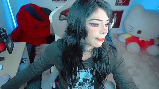 Deadly Doll online show from 06/12/26, 10:41