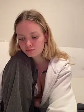 mariemelissah online show from 03/09/25, 12:09