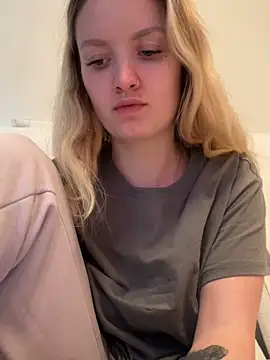 mariemelissah online show from 03/15/25, 12:24