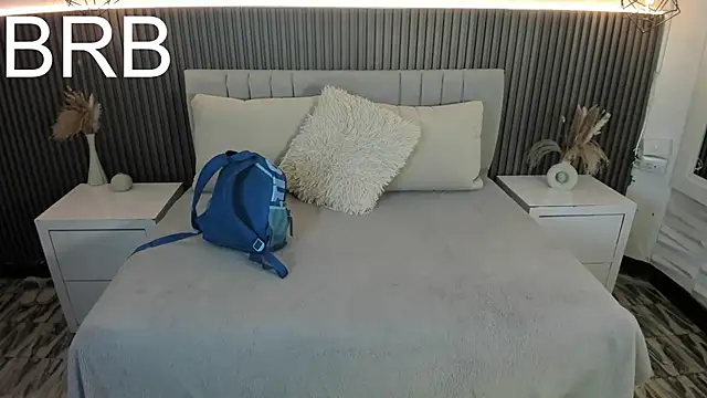 SHANONCLARK online show from 09/16/25, 07:04