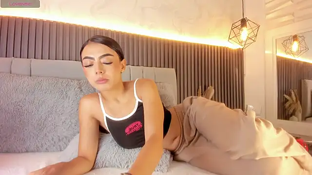 SHANONCLARK online show from 11/27/25, 07:16