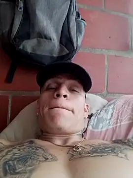 Snapshot of kaninrubio90 chatting on 02/19/26, 04:47 kaninrubio90 online show from 02/19/26, 04:47