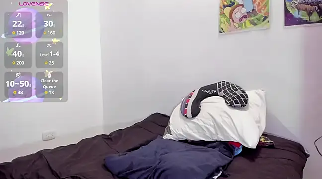 Snapshot of Aron_Baylor chatting on 03/13/25, 08:59 Aron Baylor online show from 03/13/25, 08:59