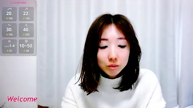 Snapshot of Love_me_Eri_ chatting on 03/10/25, 07:53 Love me Eri online show from 03/10/25, 07:53