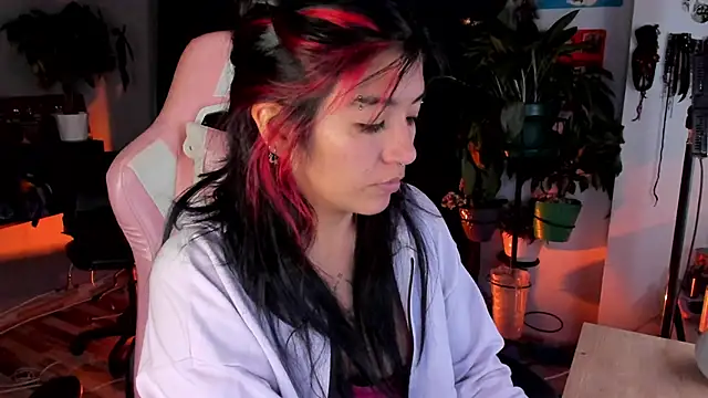 annie walker6 online show from 02/07/26, 03:43