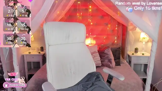 Ellie Jhonson   online show from 01/11/25, 02:47