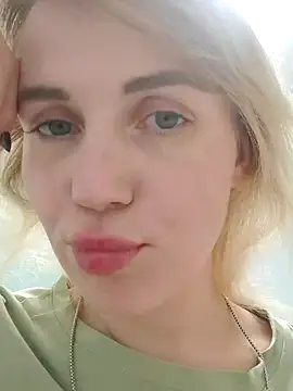 Snapshot of Linda_Gregory chatting on 01/13/25, 06:16 Linda Gregory online show from 01/13/25, 06:16