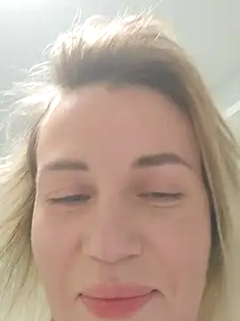 Snapshot of Linda_Gregory chatting on 02/14/25, 09:21 Linda Gregory online show from 02/14/25, 09:21