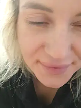 Snapshot of Linda_Gregory chatting on 02/16/25, 01:25 Linda Gregory online show from 02/16/25, 01:25