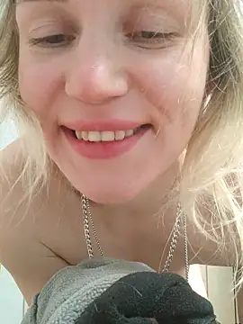 Snapshot of Linda_Gregory chatting on 02/21/25, 05:35 Linda Gregory online show from 02/21/25, 05:35