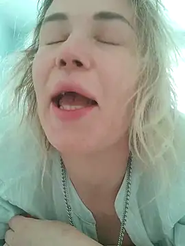 Snapshot of Linda_Gregory chatting on 02/28/25, 07:05 Linda Gregory online show from 02/28/25, 07:05