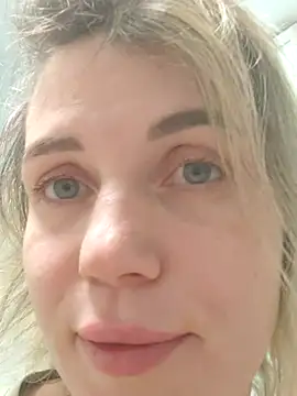 Snapshot of Linda_Gregory chatting on 03/05/25, 08:10 Linda Gregory online show from 03/05/25, 08:10