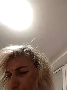 Snapshot of Linda_Gregory chatting on 09/21/25, 12:45 Linda Gregory online show from 09/21/25, 12:45