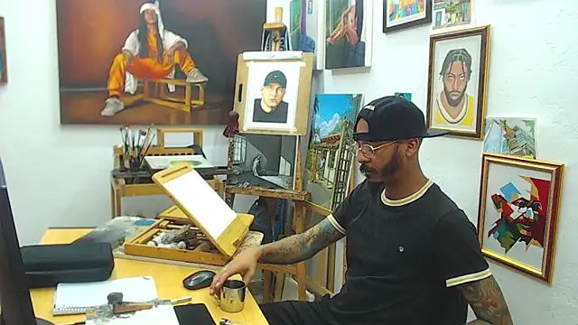 Snapshot of color_beat17 chatting on 03/11/25, 03:02 color beat17 online show from 03/11/25, 03:02