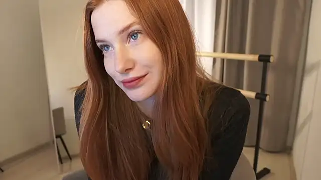 FiaMoor online show from 11/25/25, 09:20