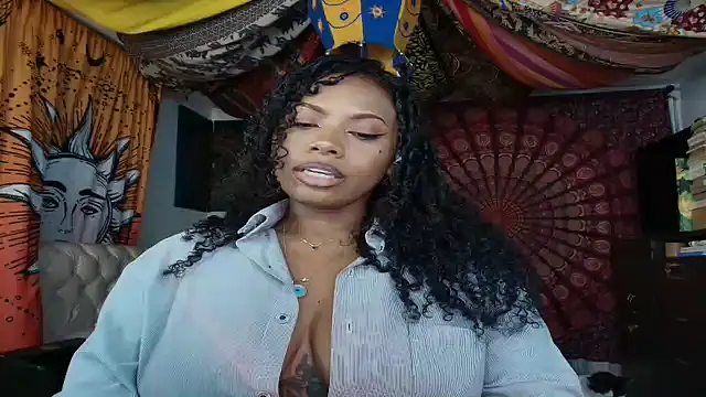 ElizaGrey  online show from 04/15/26, 06:31