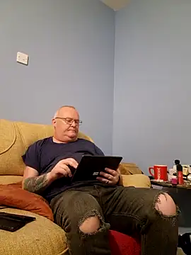 FriendlyDave online show from 03/16/25, 10:09