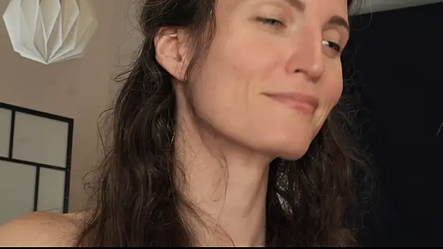 yulladao online show from 09/18/25, 03:25