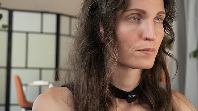 yulladao online show from 10/25/25, 04:13