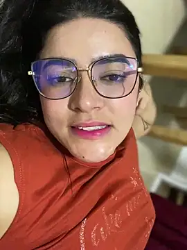 Lia flowers online show from 01/13/25, 01:56