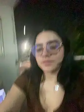 Lia flowers online show from 01/25/25, 04:23