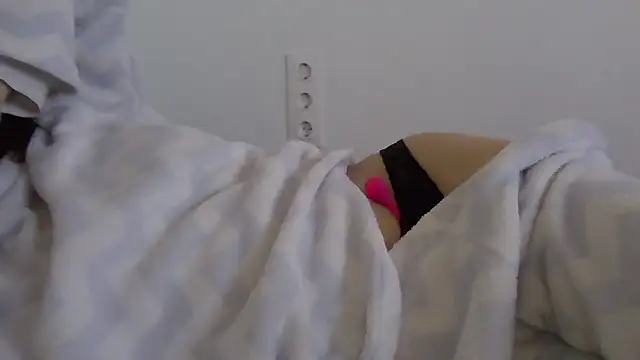 zorritasuperhot online show from 12/28/24, 02:21