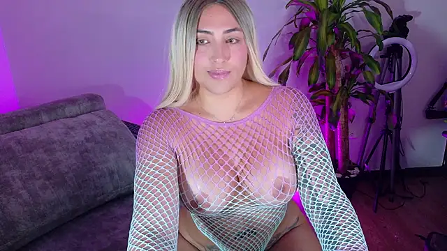 a belladanger online show from 02/02/26, 01:37