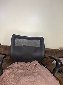 Snapshot of sweetestval chatting on 01/21/25, 07:15 sweetestval online show from 01/21/25, 07:15