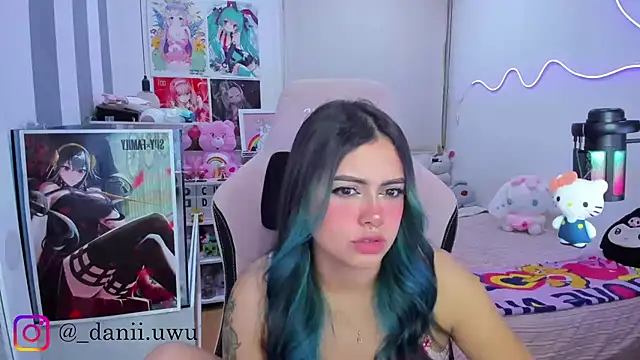 CuteDani  online show from 01/17/26, 05:23