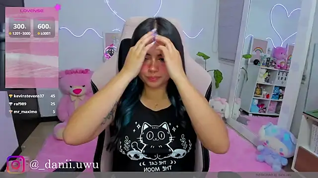 CuteDani  online show from 03/16/26, 05:44