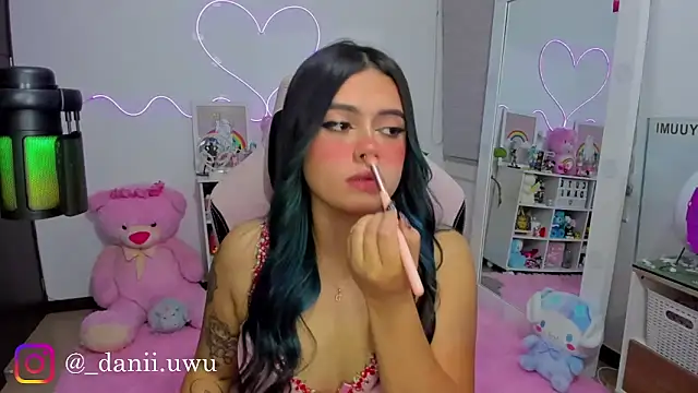 CuteDani  online show from 03/27/26, 02:28