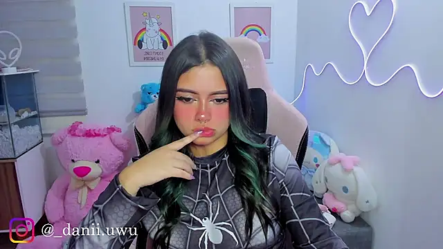 CuteDani  online show from 06/13/26, 03:59
