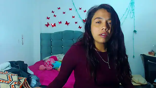 AmaraRoberts420 online show from 01/16/25, 12:23