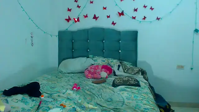 AmaraRoberts420 online show from 01/22/25, 01:10