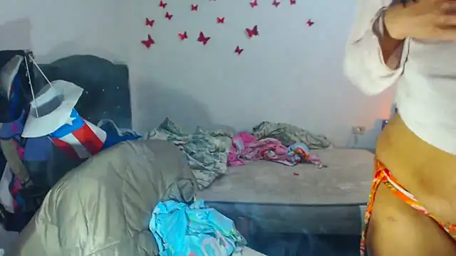 AmaraRoberts420 online show from 10/05/25, 07:01