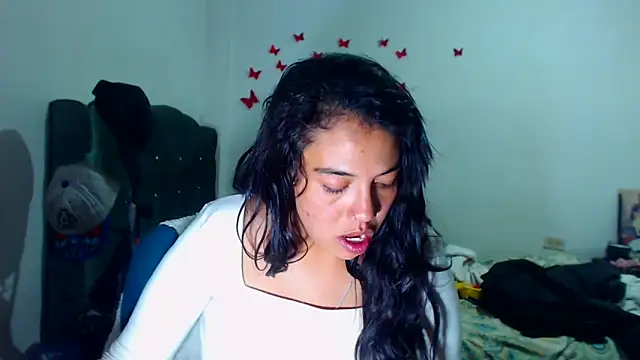 AmaraRoberts420 online show from 12/05/25, 03:37