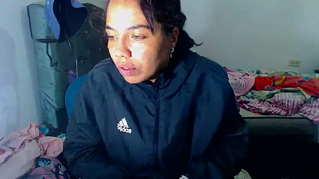 AmaraRoberts420 online show from 12/17/25, 08:26