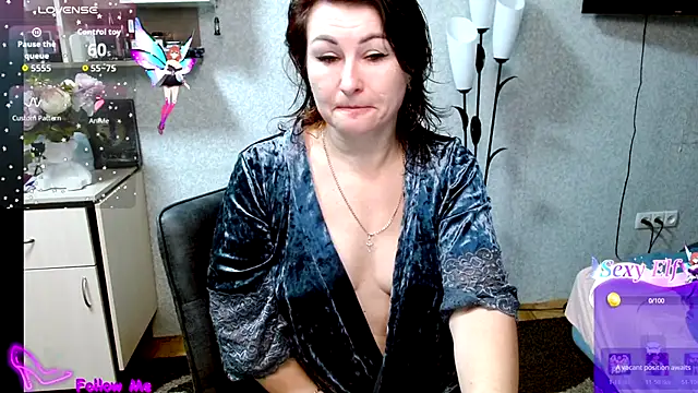 BeatriksS online show from 12/15/25, 08:24