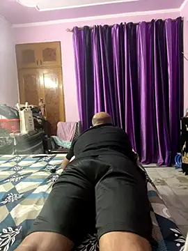 Dick 6inches online show from 10/02/25, 01:07