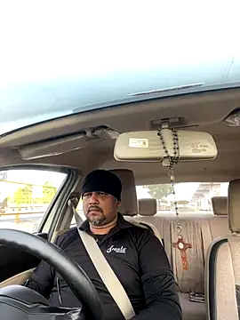 Dick 6inches online show from 10/24/25, 03:36