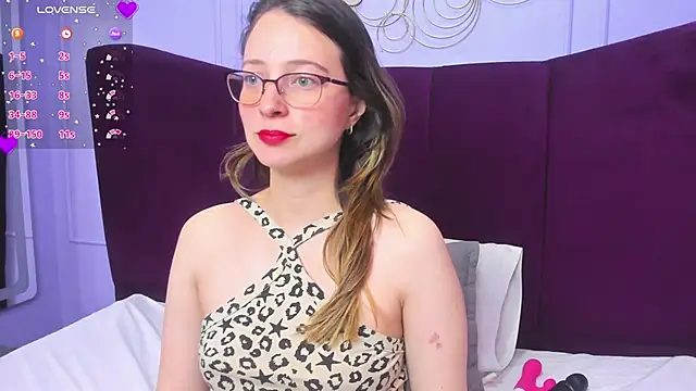 AmbeerWood  online show from 03/21/25, 11:44