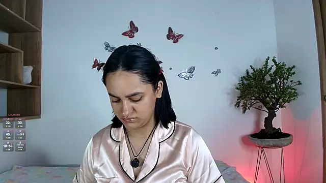 Snapshot of VICTORIABLACK_@xh chatting on 11/16/25, 11:49 VICTORIABLACK xh online show from 11/16/25, 11:49